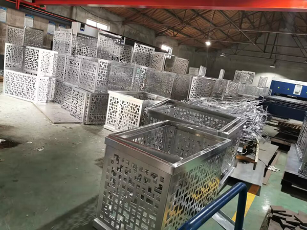 護(hù)欄鈑金加工